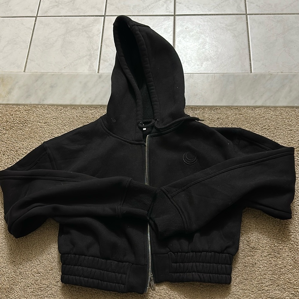 LAZULI LABEL Hoodie - cropped